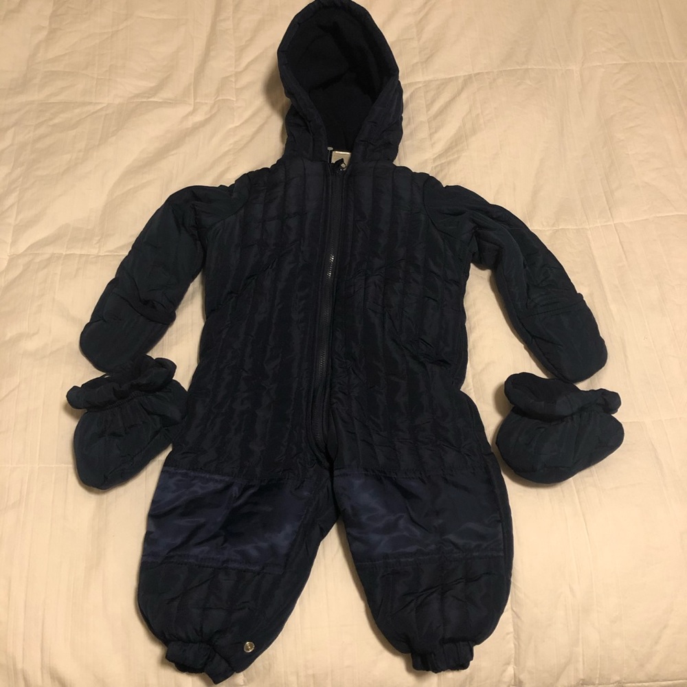 Snowsuit - Picture 7 of 7